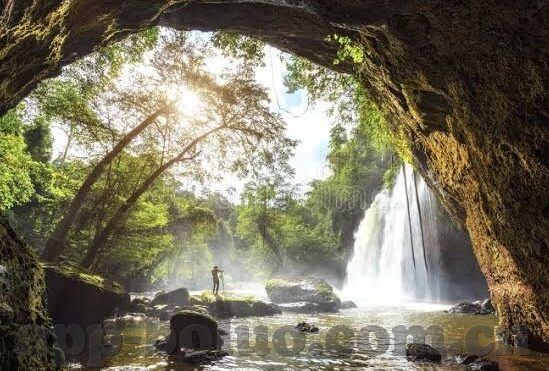 亚洲av人人爽色婷婷麻豆-揭秘亚洲AV界中婷婷麻豆的独特魅力，在视听盛宴中的不凡风采